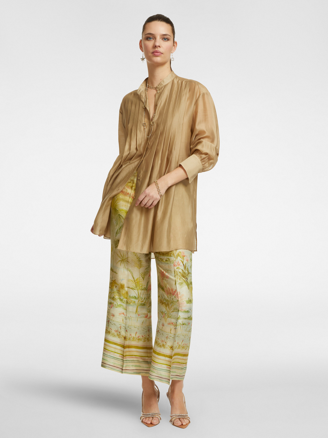 Long shirt with pleats image number 2