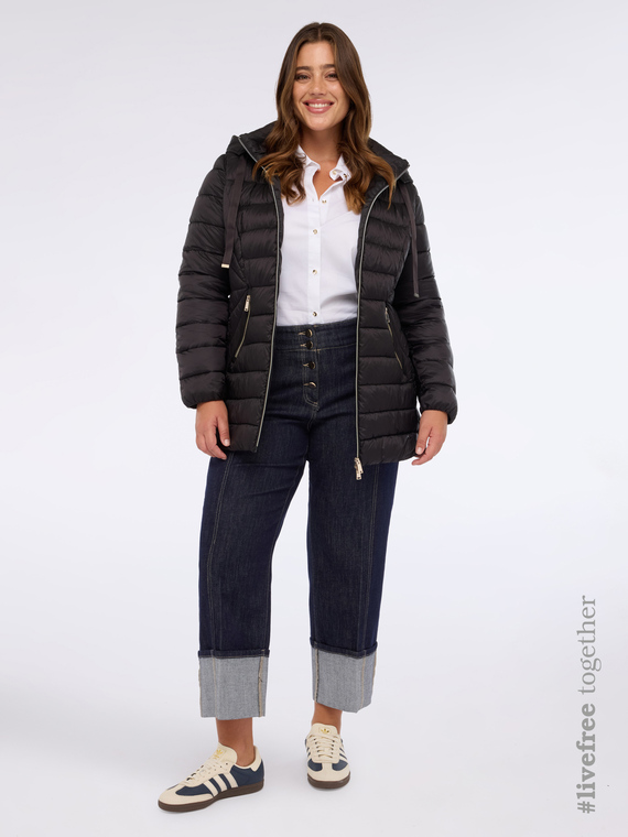 Lange Daunenjacke mit abnehmbarer Kapuze