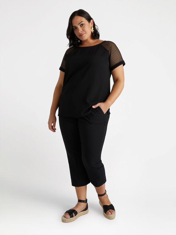 Cropped trousers