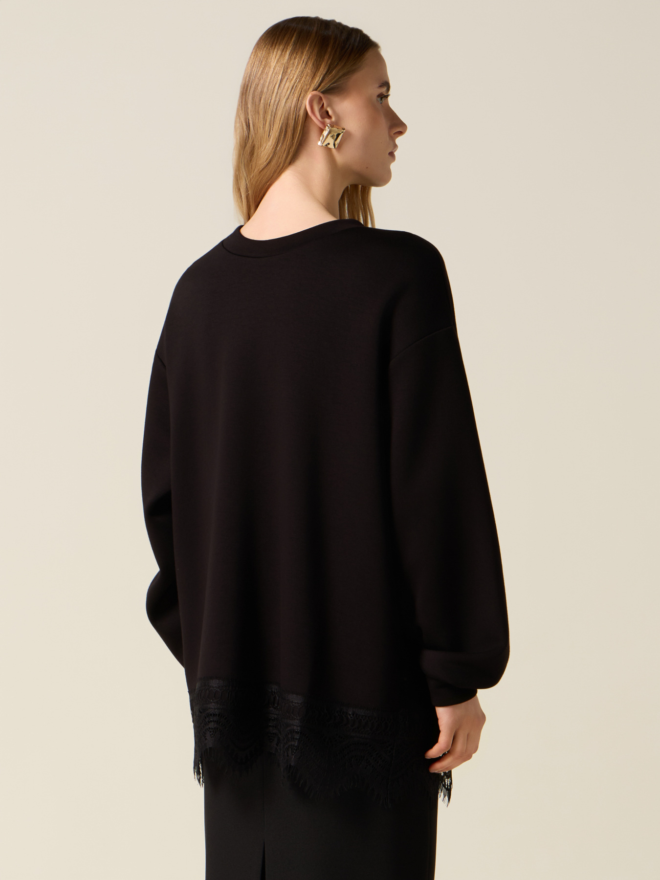 Sweatshirt with lace trim image number 1