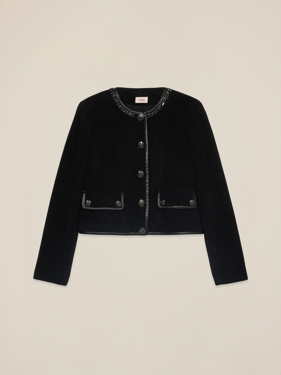 Short jacket with stones