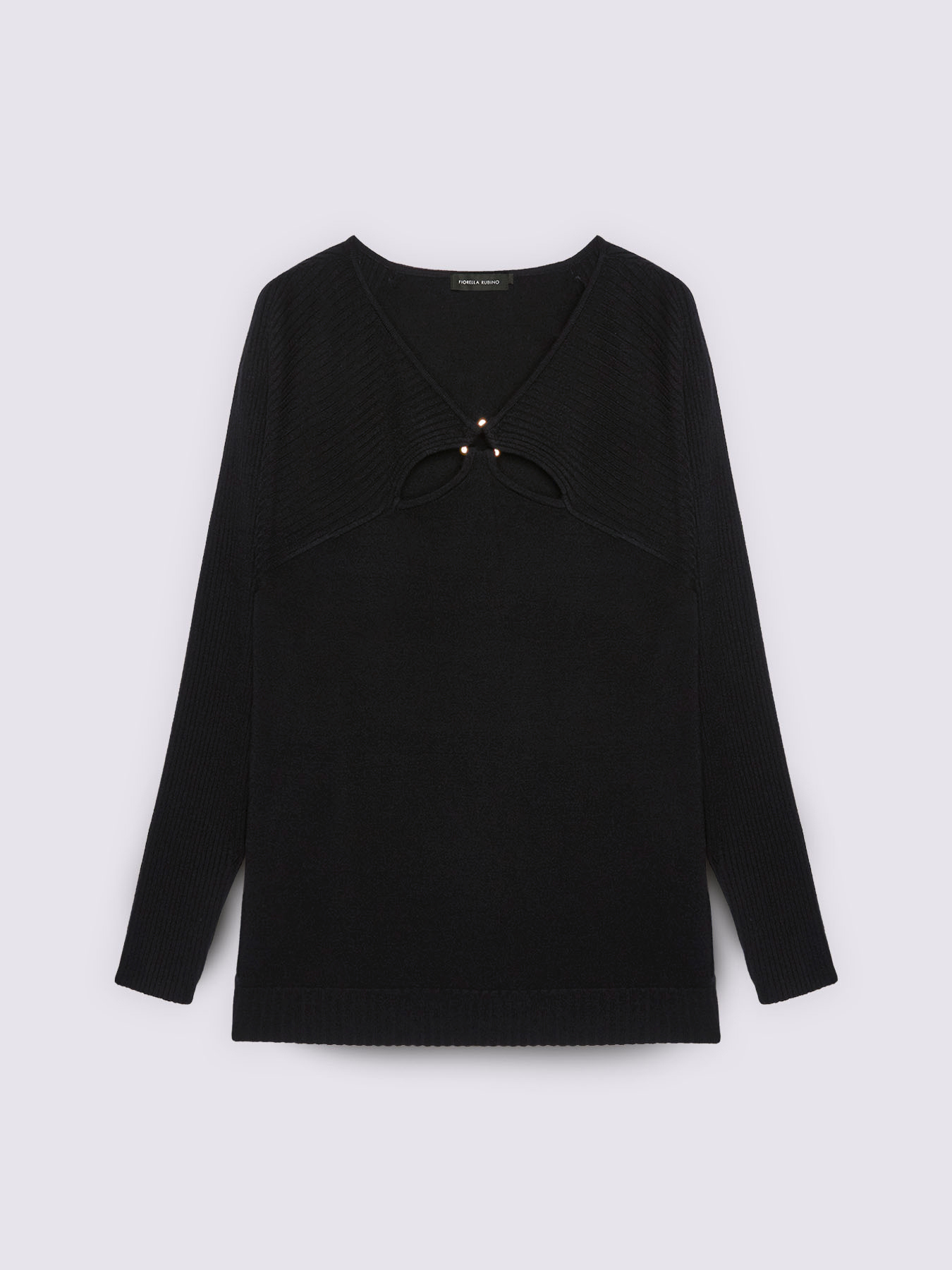 Top with cut-out details image number 4