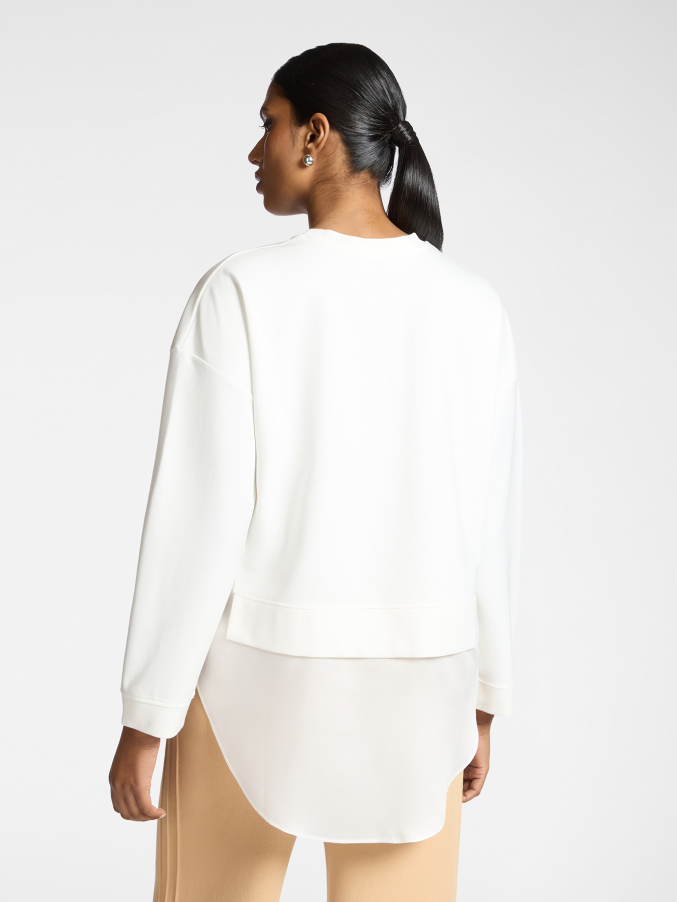 Sudadera efecto layering image number 1