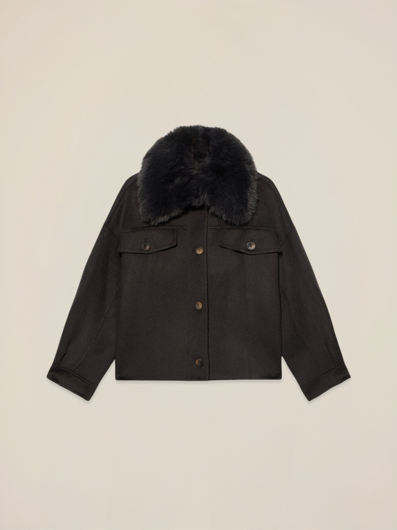 Palton scurt din amestec de lână cu guler păros