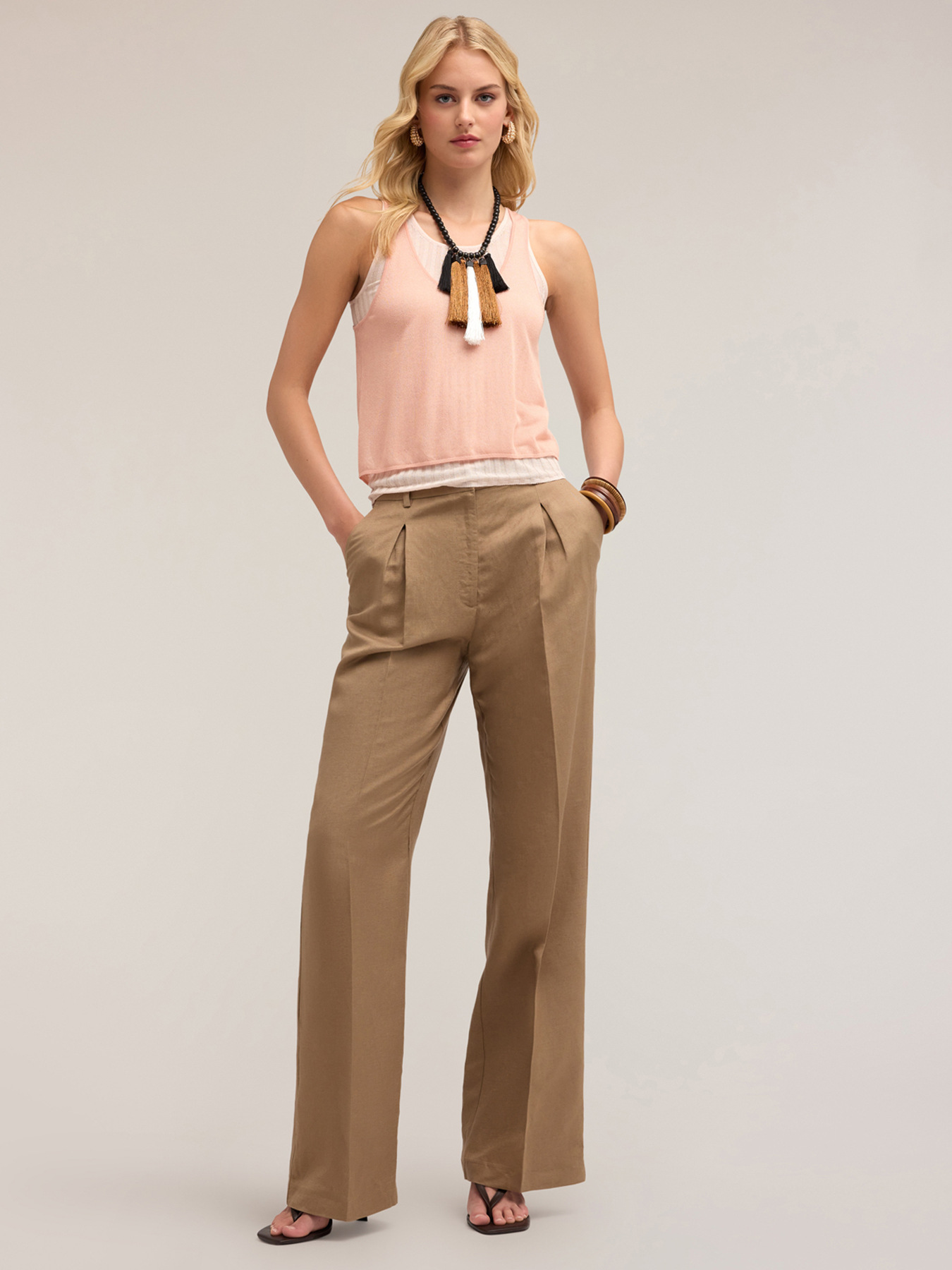 Linen viscose palazzo trousers with pleating image number 0