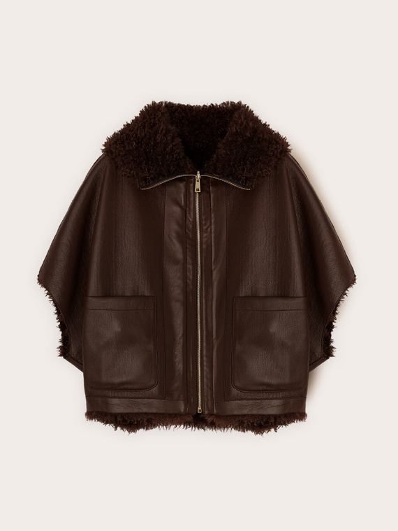 Oversized shearling coat with zip and pockets