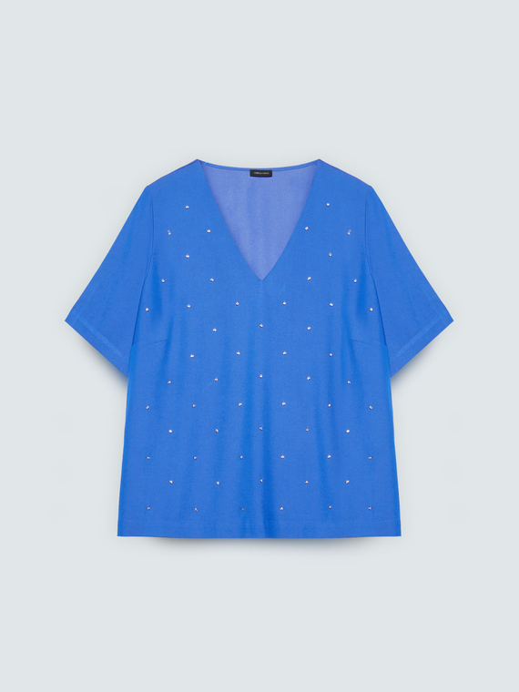 Viscose blouse with light spots