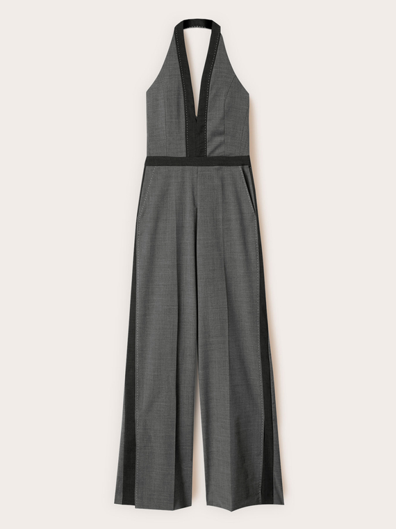 Long jumpsuit with halter neckline