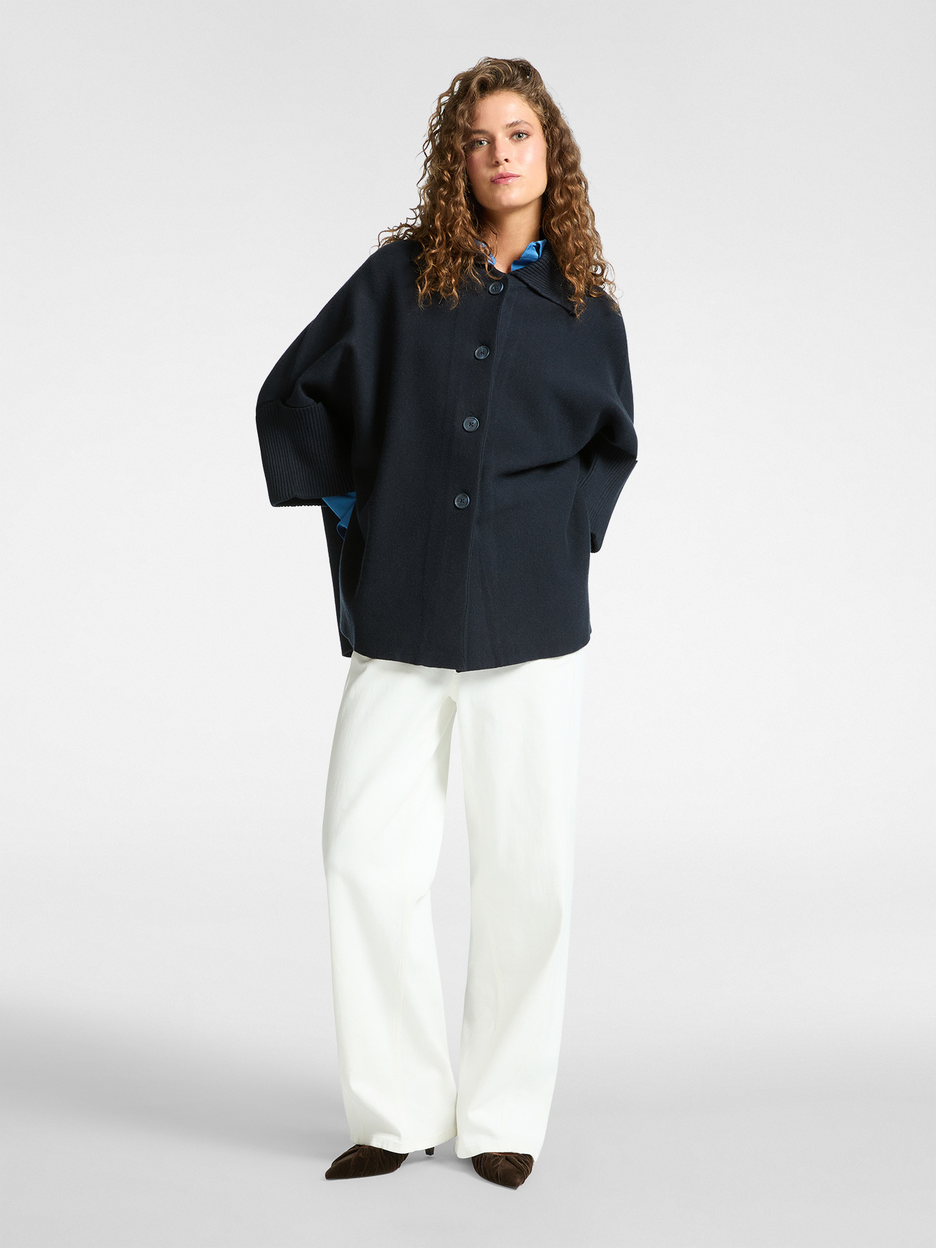 Knitted cape image number 2