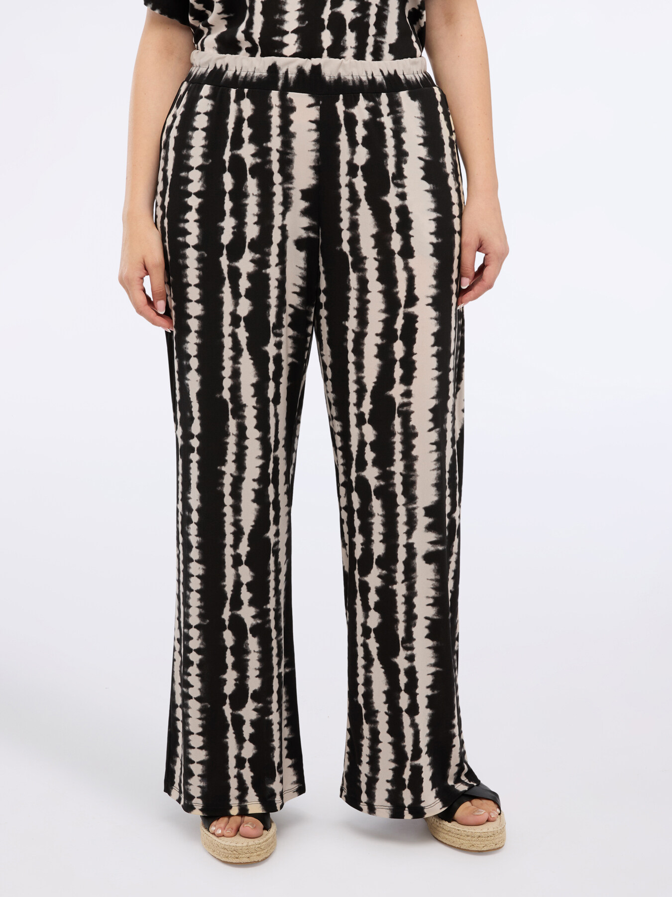 Pantalon imprimé tie dye image number 3