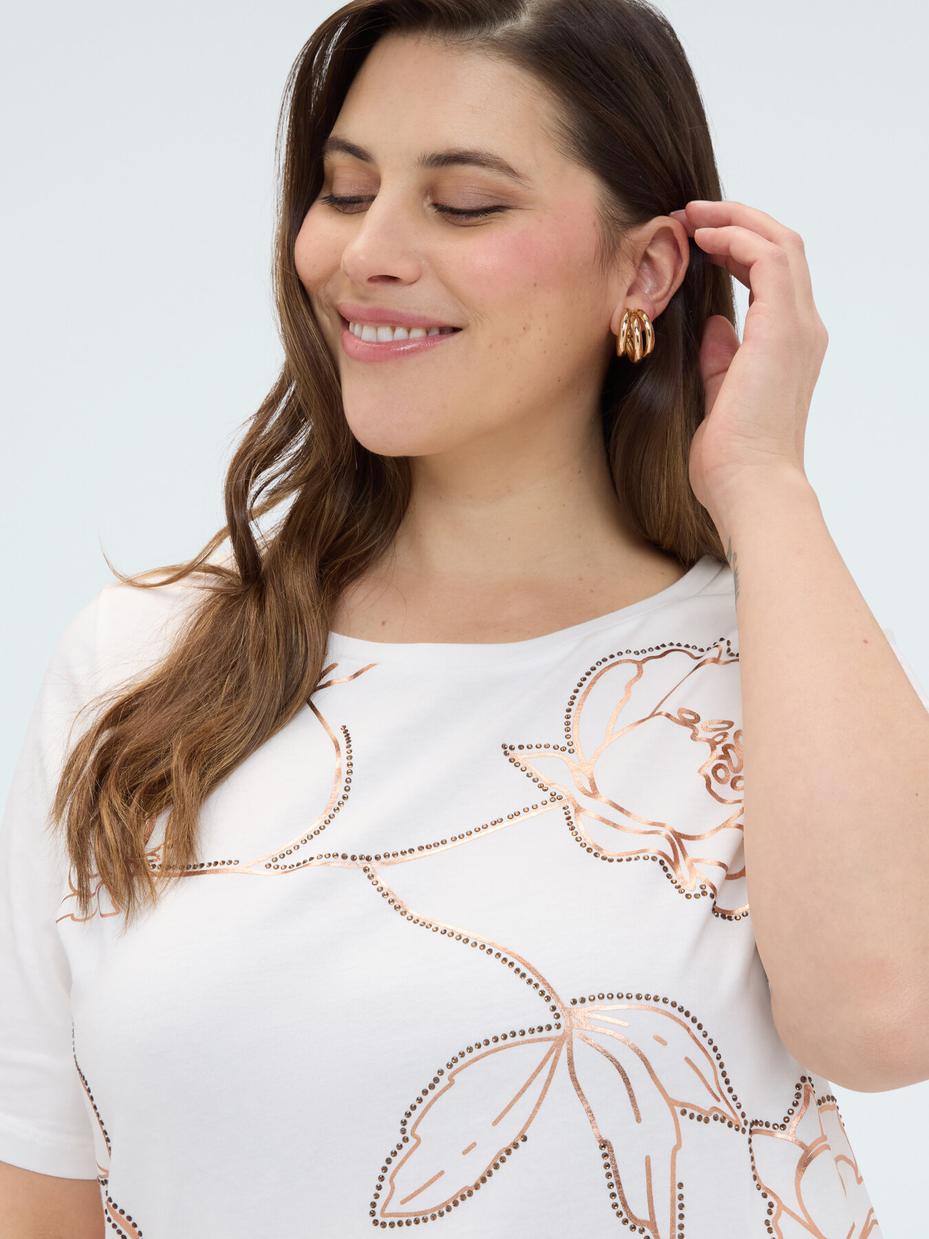 T-shirt in cotone con stampa floreale image number 2