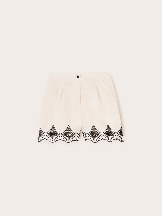 Shorts in embroidered cotton