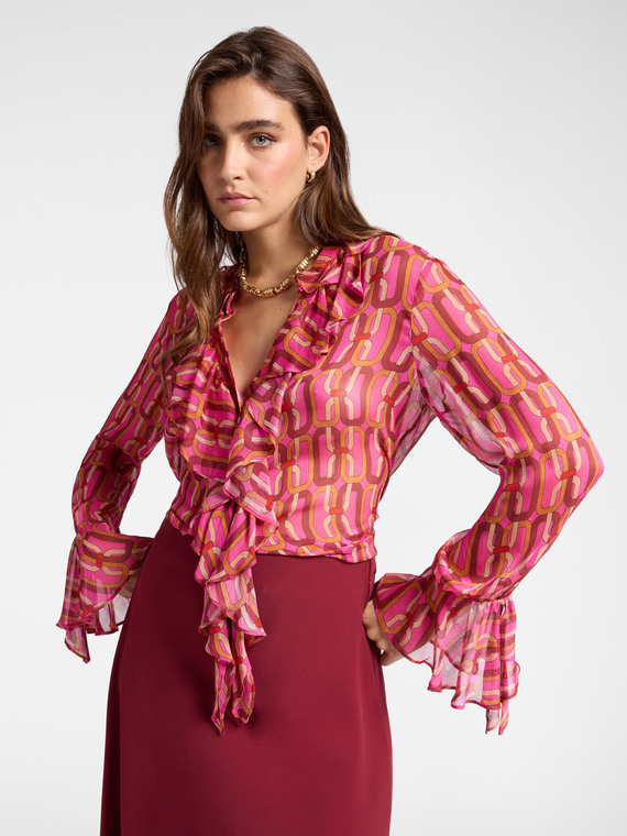 Printed shirt with ruffles