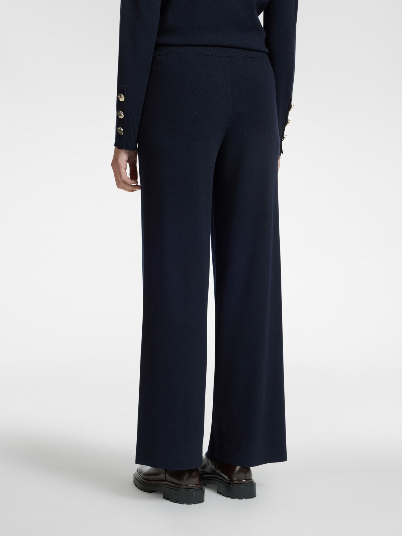 Tricot trousers image number 1