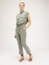 Cropped shirt with pockets image number 3