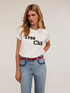 Camiseta de algodón con texto bordado image number 2