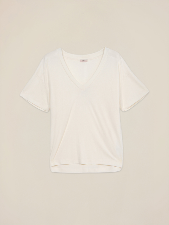 Modal blend V-neck T-shirt