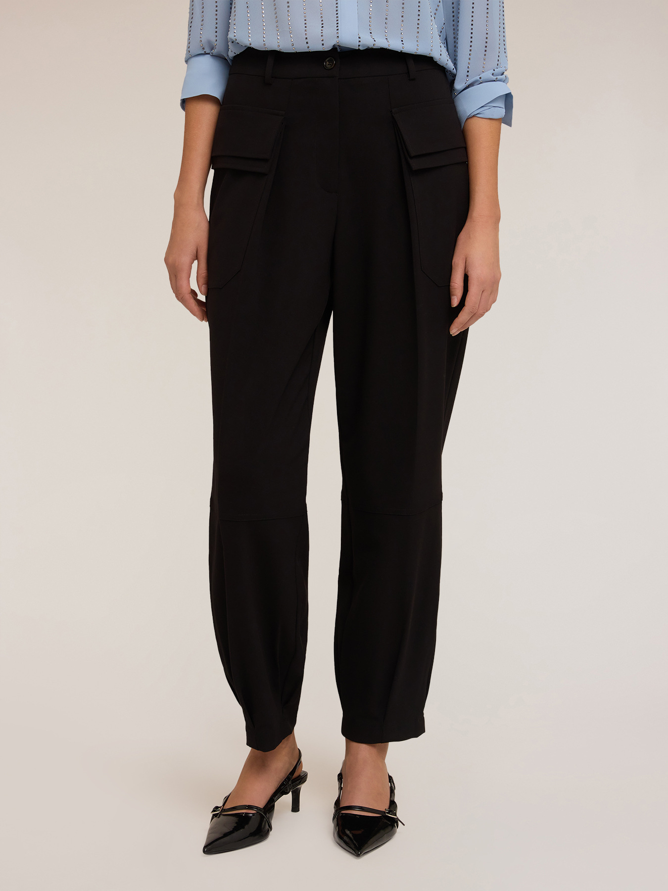 Fluid fabric cargo pants image number 2