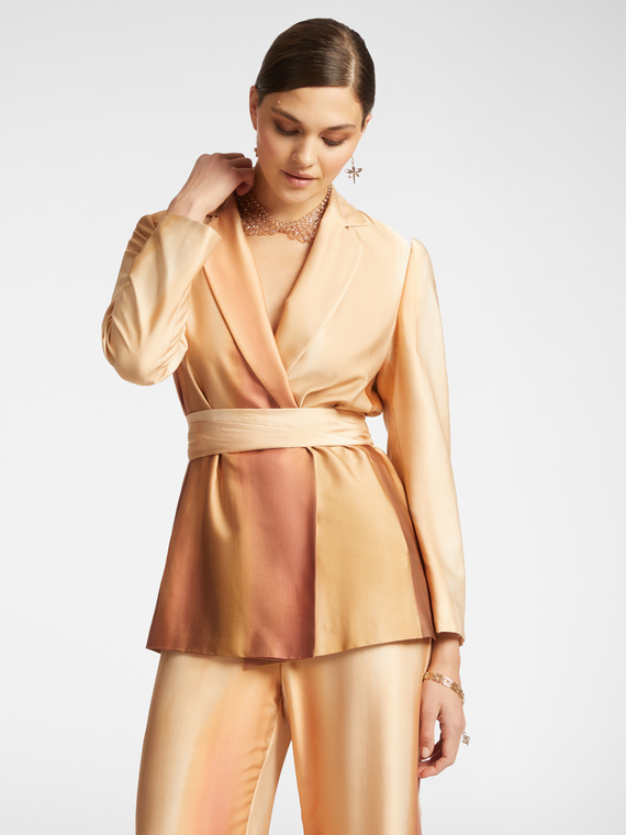 Veste élégante à l’imprimé estompé