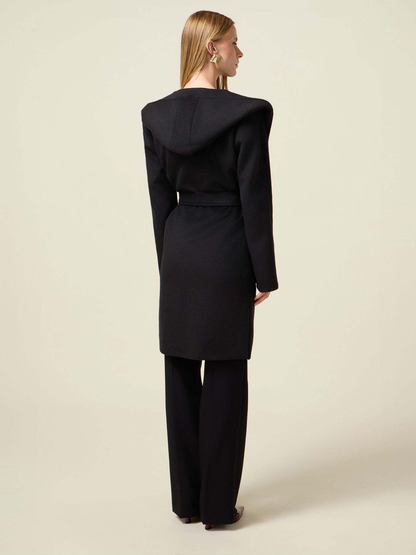 Mantel mit Kapuze und Gürtel image number 1