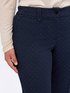 Pantaloni Carrot Fit con punti luce image number 3
