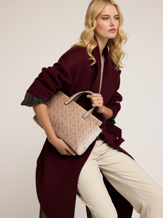 Quilted shopper bag with embroidery