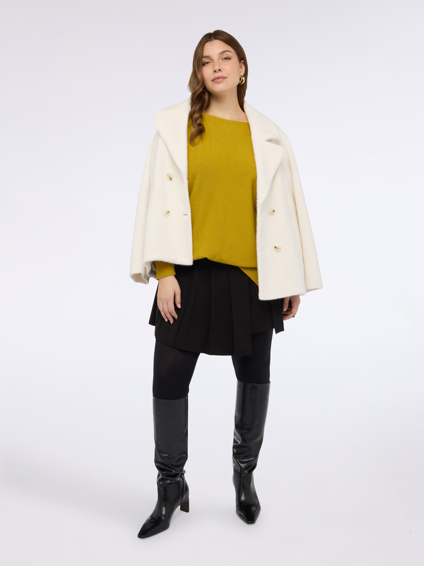 Pull long avec encolure bateau image number 1