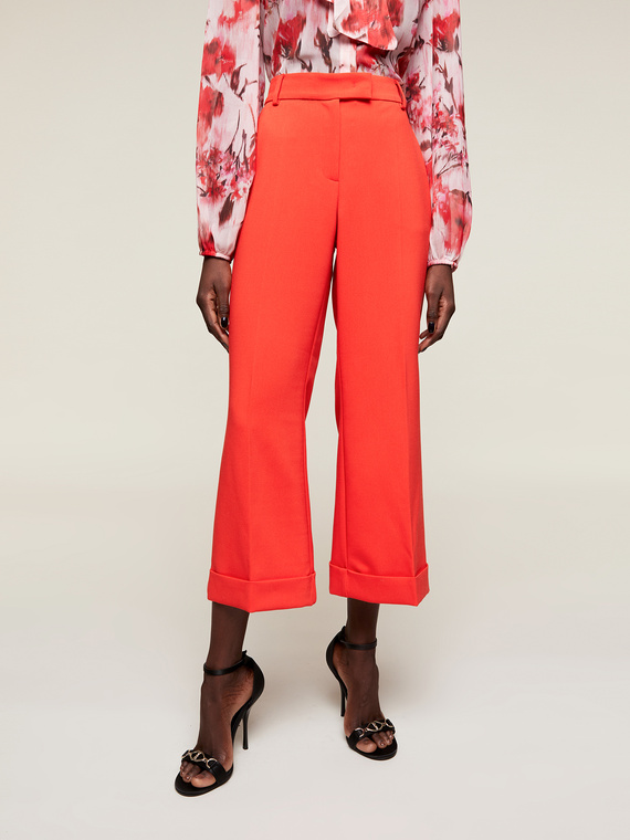 Pantalon cropped jambe large avec revers