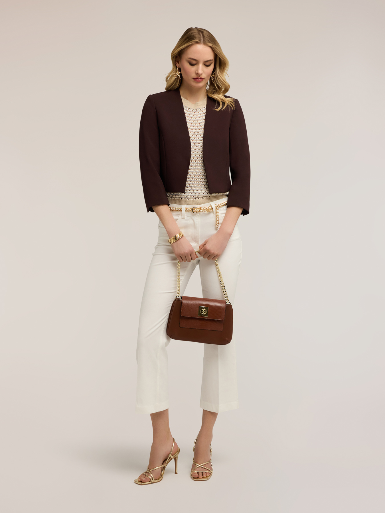 Structured jacket in cady crepe image number 3