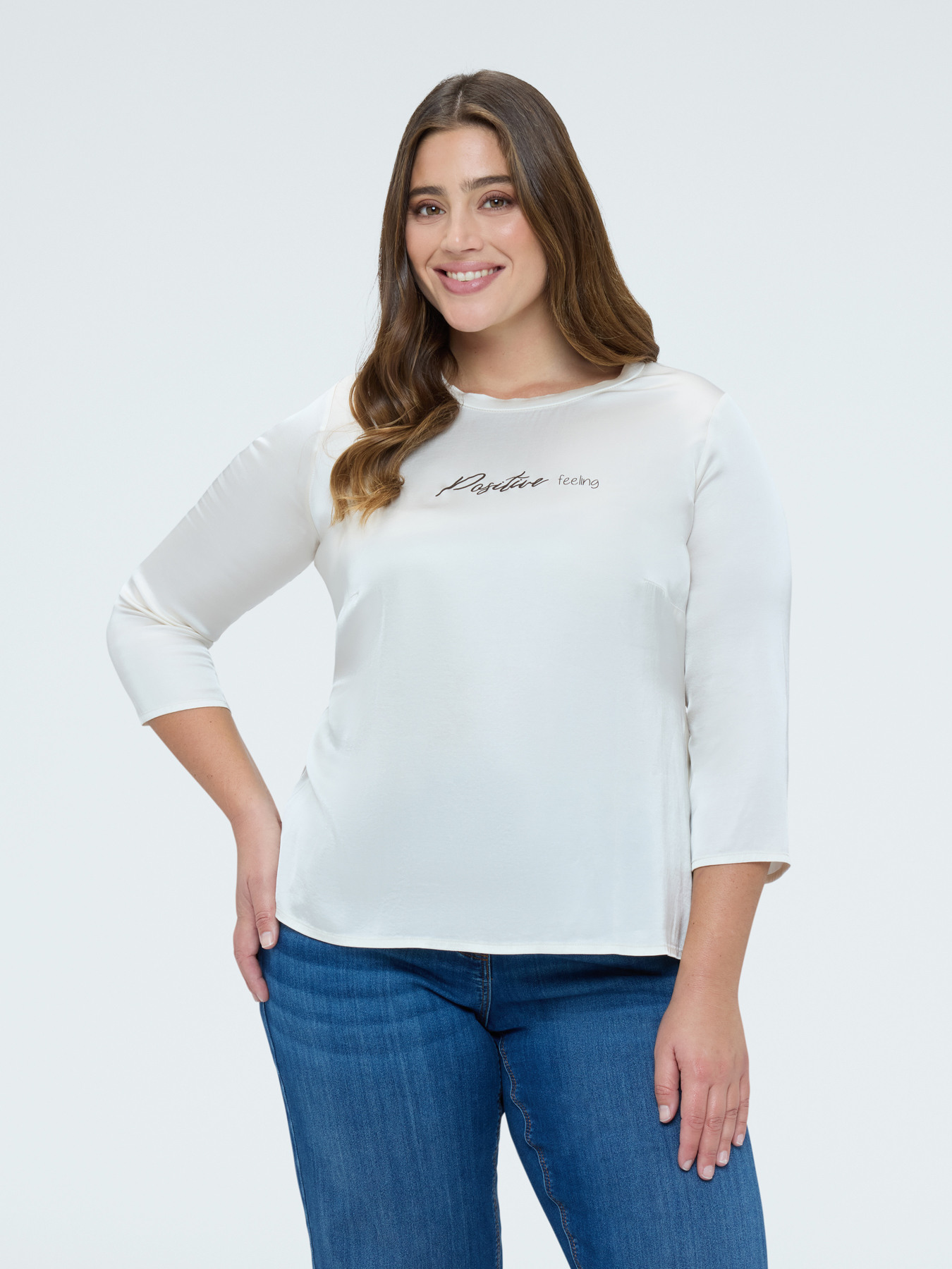 Satin blouse Positive feeling image number 0