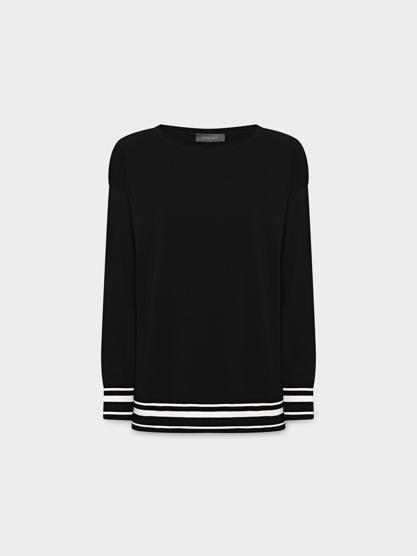 Sweater with striped edges image number 4