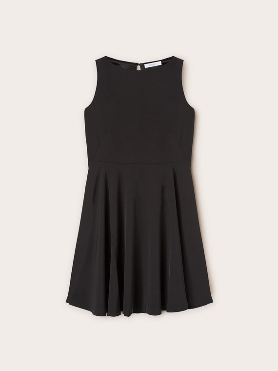 Vestido mini de crepé