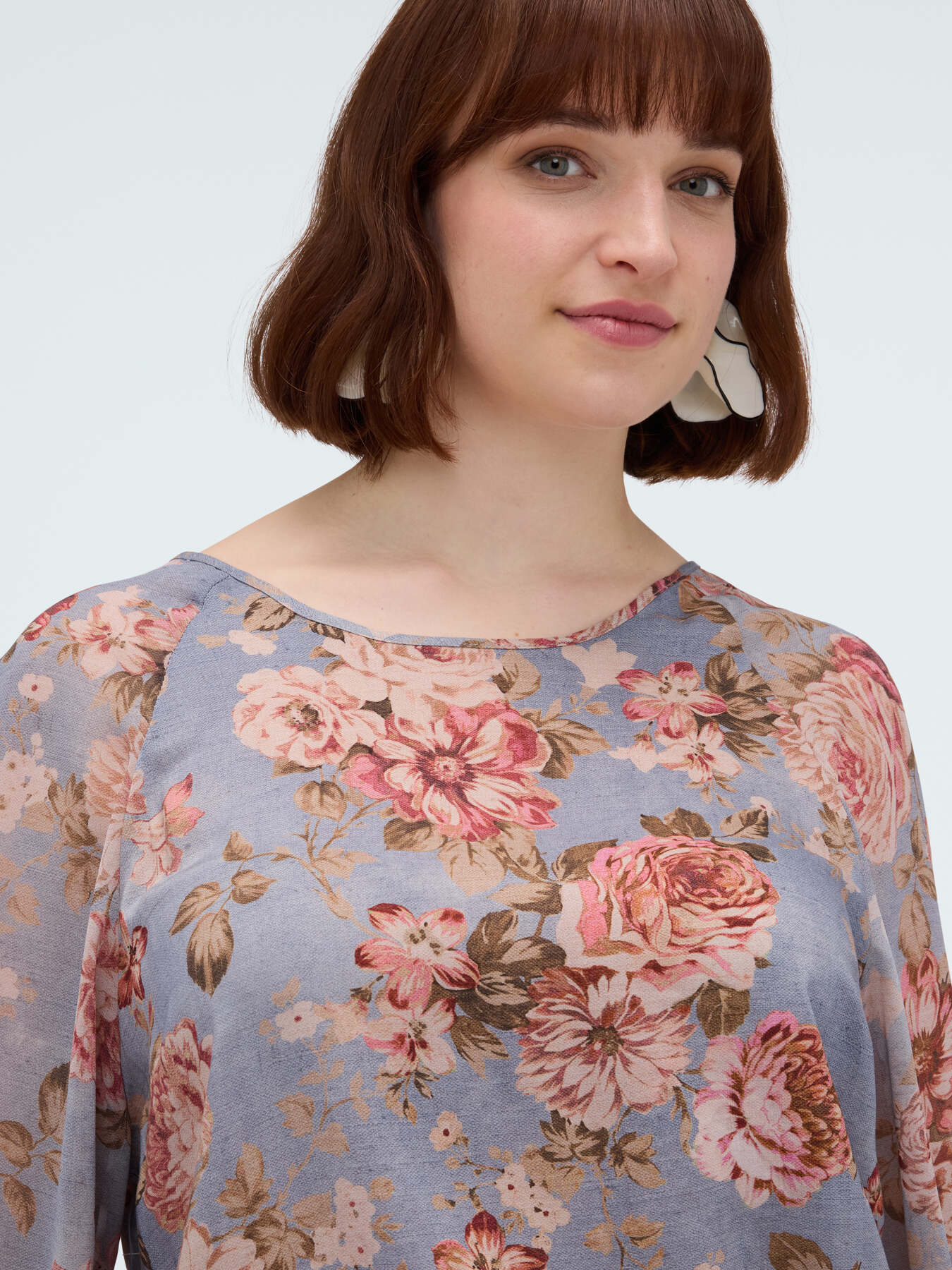 Bluse mit Blumendruck aus Viskose image number 3