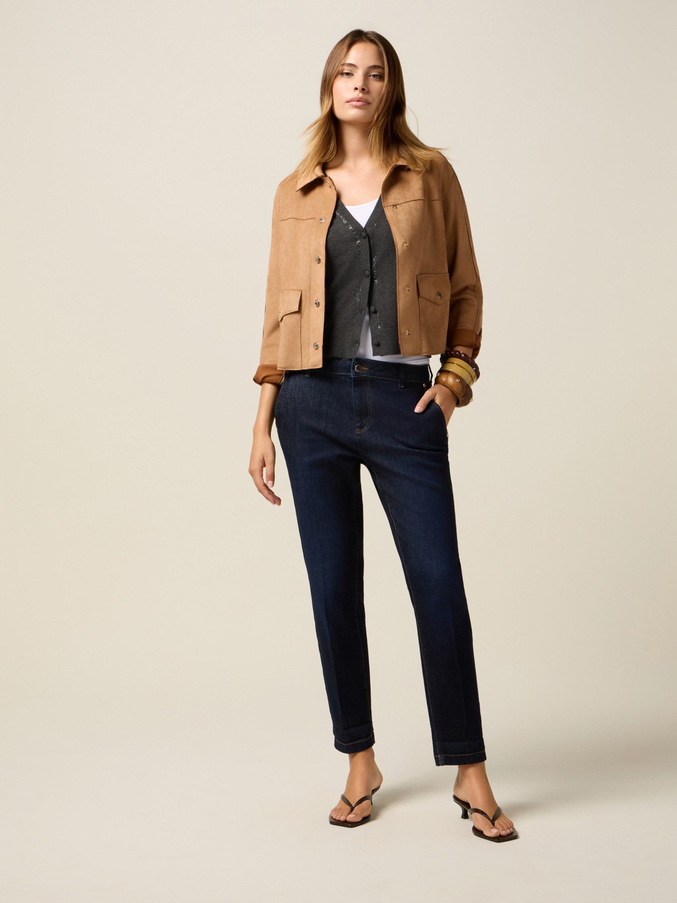 Giacca corta in tessuto morbido image number 3