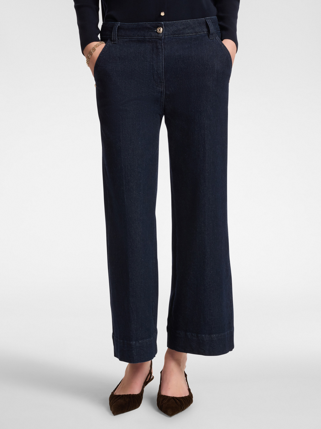 Cropped tailored jeans image number 2