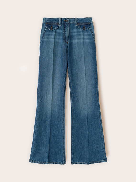 Flare jeans with pockets
