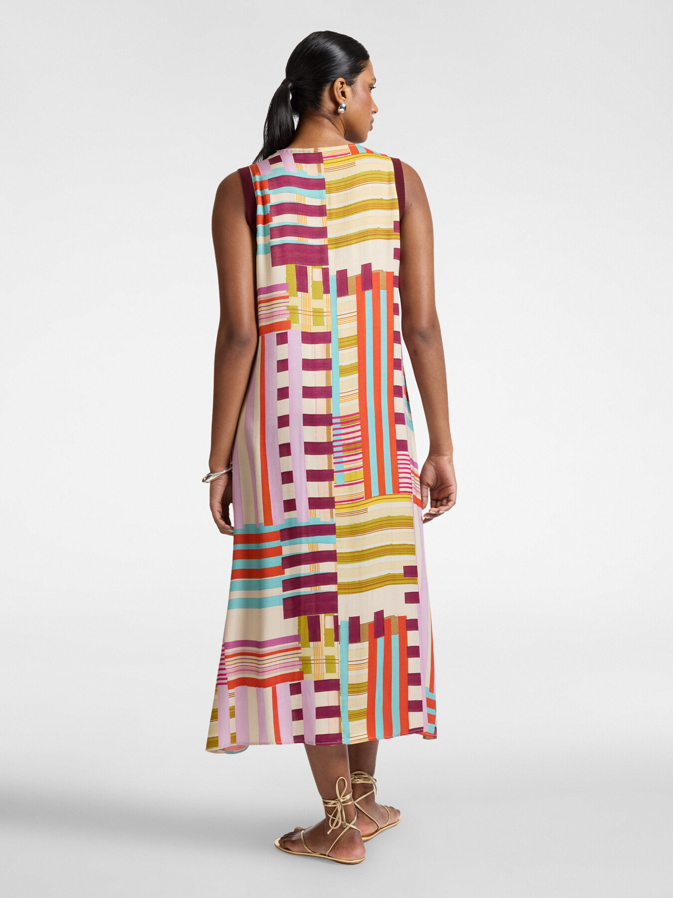 Abito lungo in raso stampato image number 1