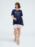 T-Shirt aus Viskose mit Schriftzug und Pailletten image number 2