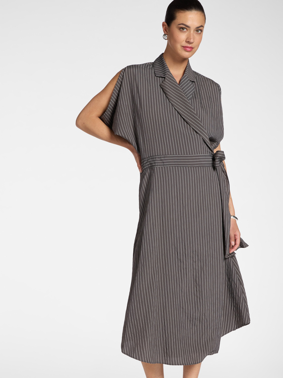Robe chemise en m&eacute;lange modal ray&eacute;