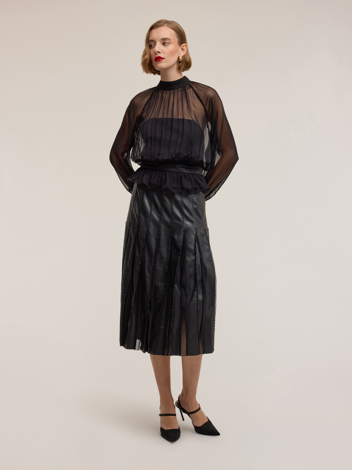 Pleated skirt in Smart Couture coated fabric image number 0