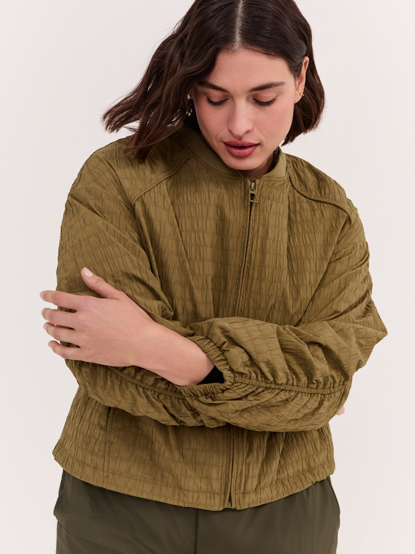 Kurze Bomberjacke mit Raglan&auml;rmeln image number 2