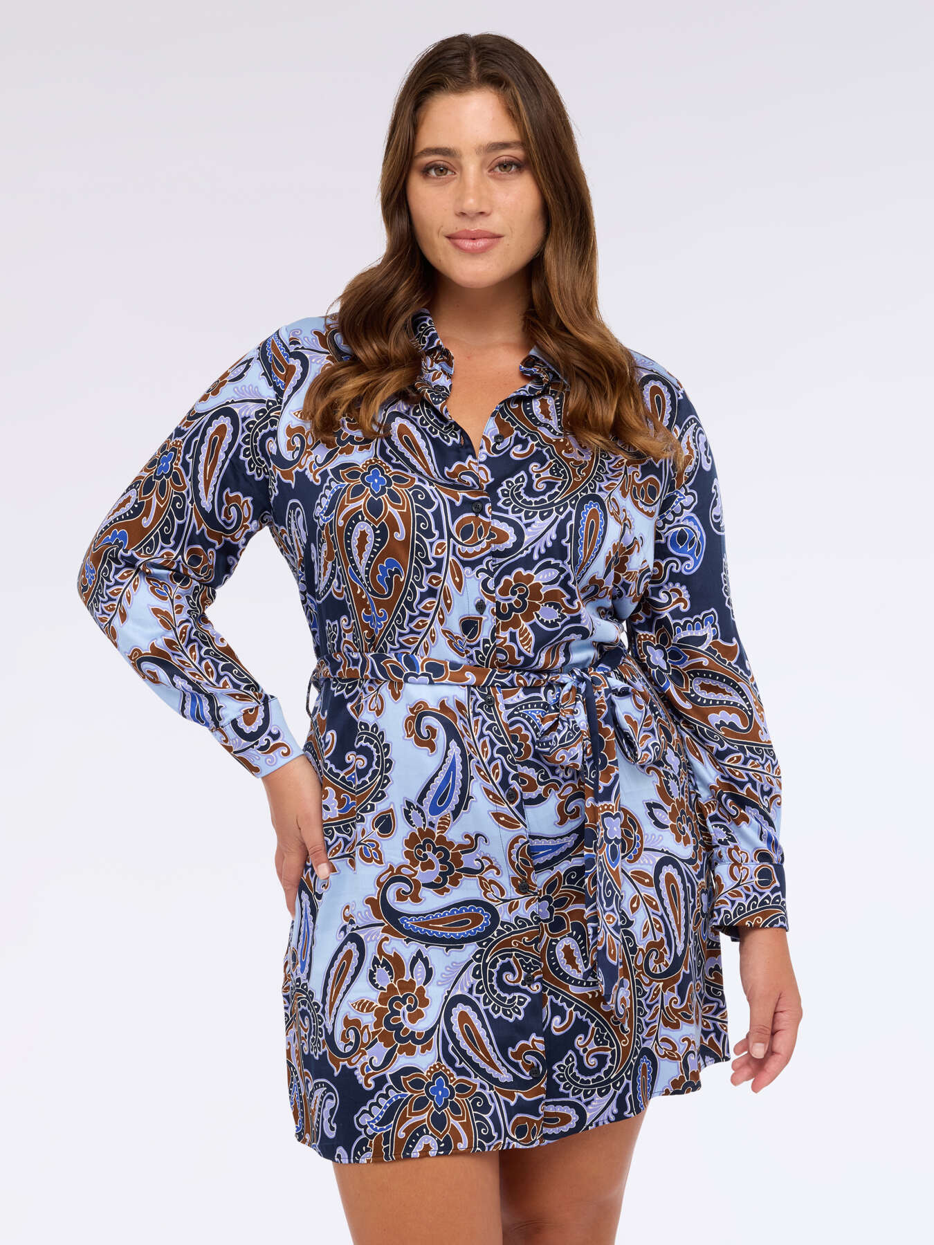 Short viscose blouse with paisley print image number 2