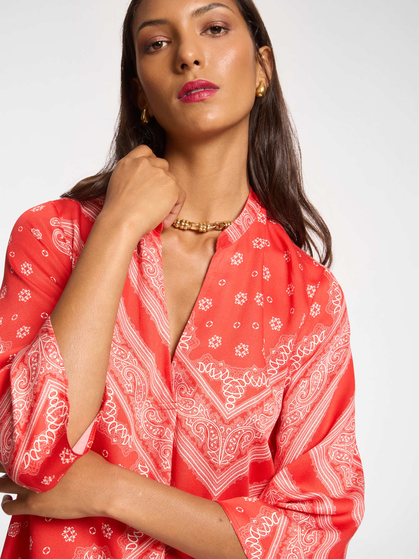 Bluse mit Schal-Print image number 3