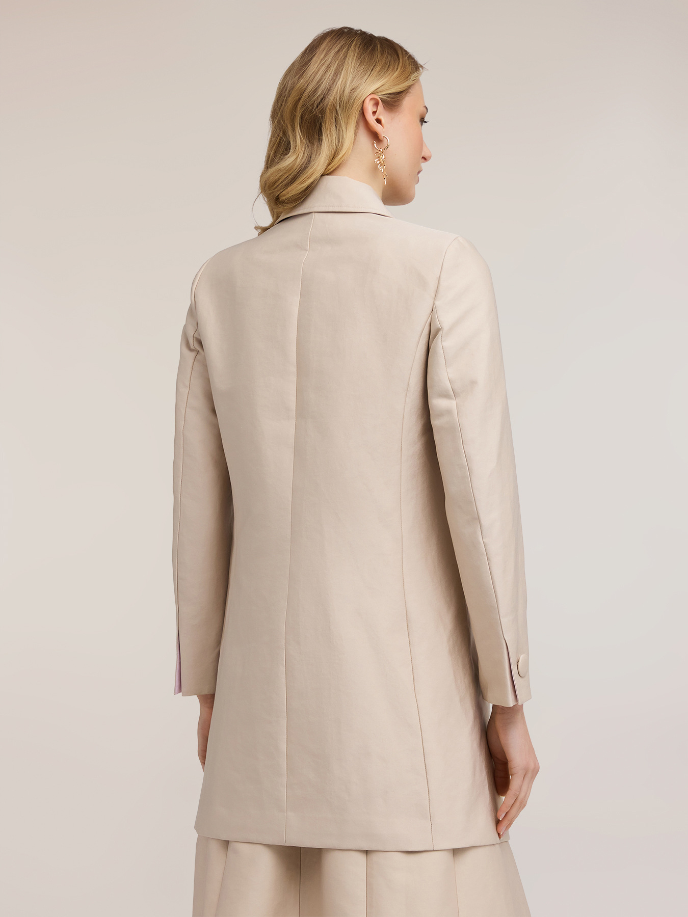 Cotton satin coat image number 1
