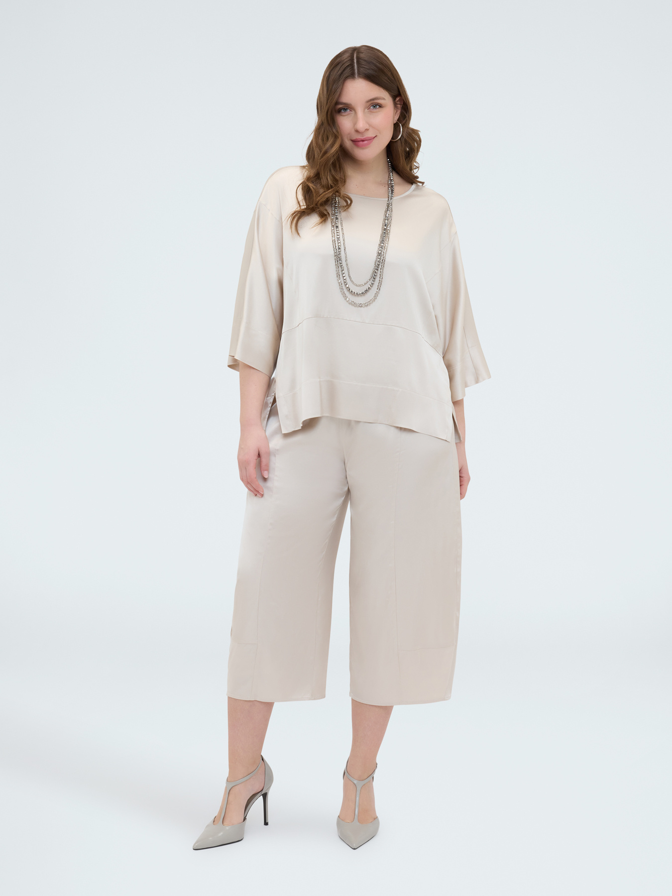 Balloon Pants in Stretch Satin image number 4