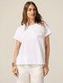 Camiseta con broche de flor image number 0