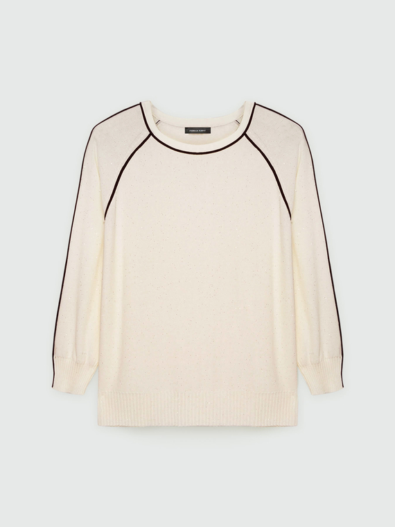 Pullover mit kontrastierendem schwarzen Bordüren und Mini-Pailletten