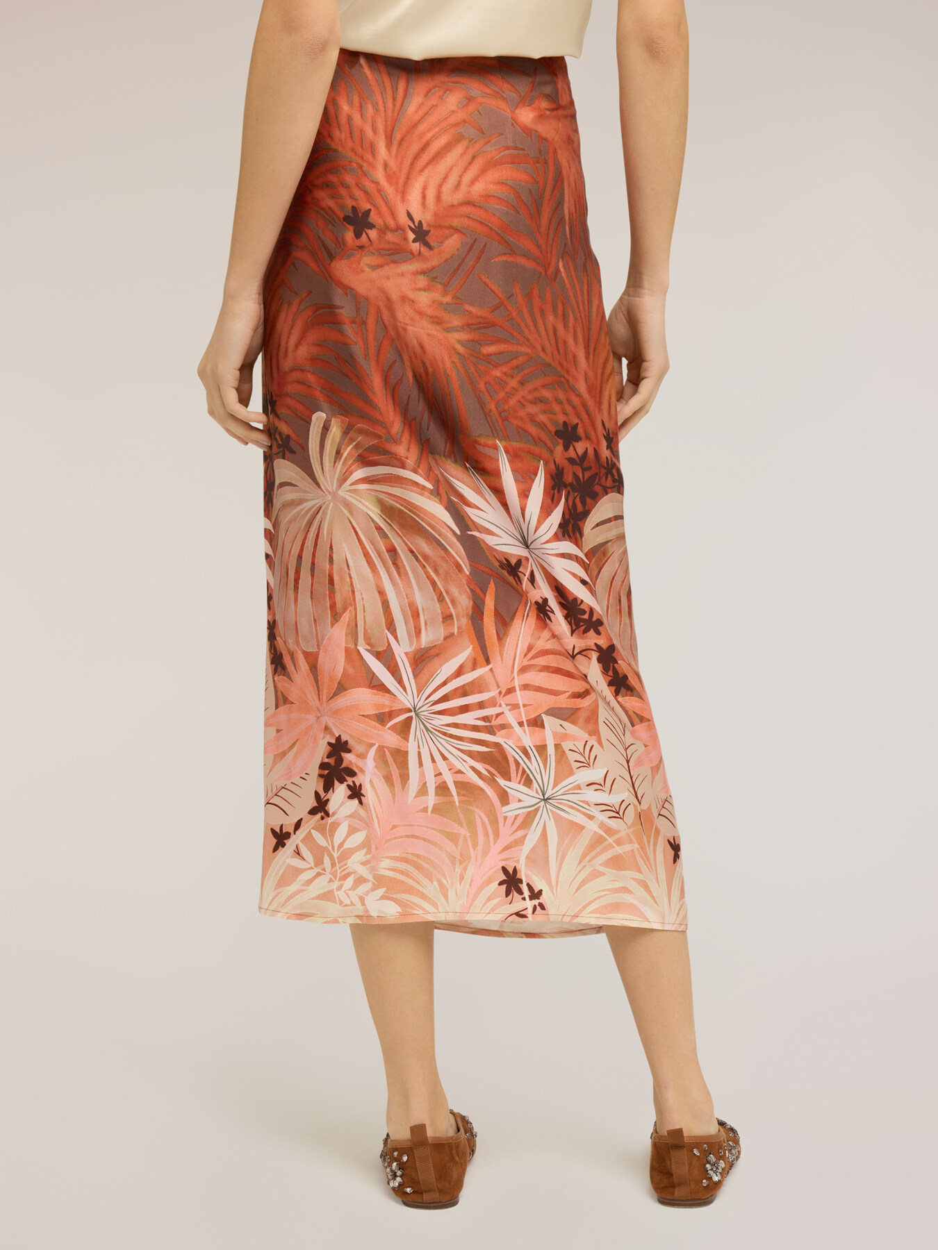 Pareo-effect satin skirt with print image number 1