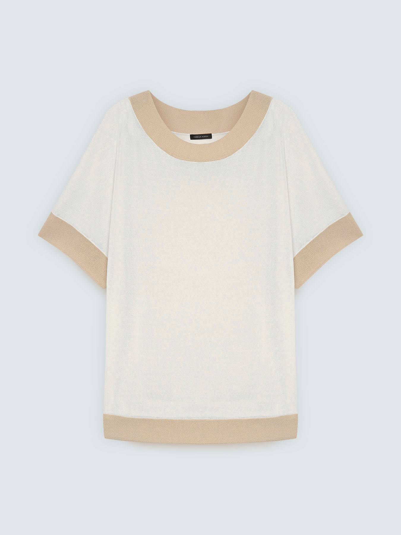 Knit t-shirt with contrasting edges image number 4