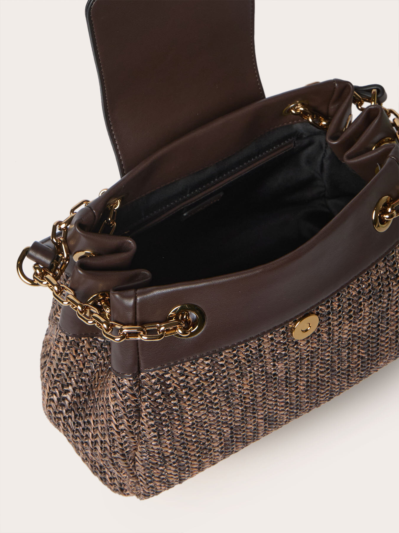 Sac &agrave; bandouli&egrave;re tress&eacute; image number 4